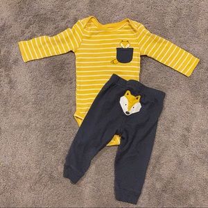 Baby unisex Carter’s Yellow and Grey Fox Outfit size 6 months